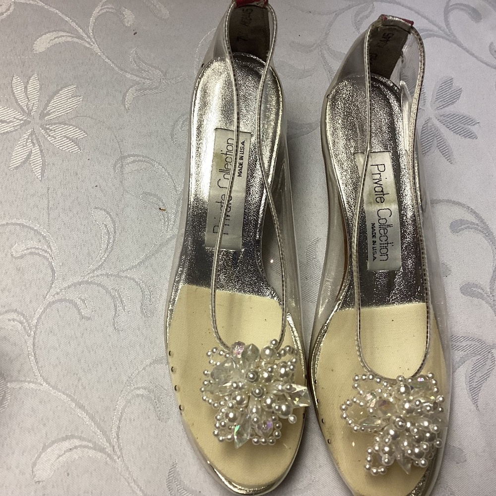 Stuart Weitzman Silver and Cream Jeweled Peep-Toe Flats